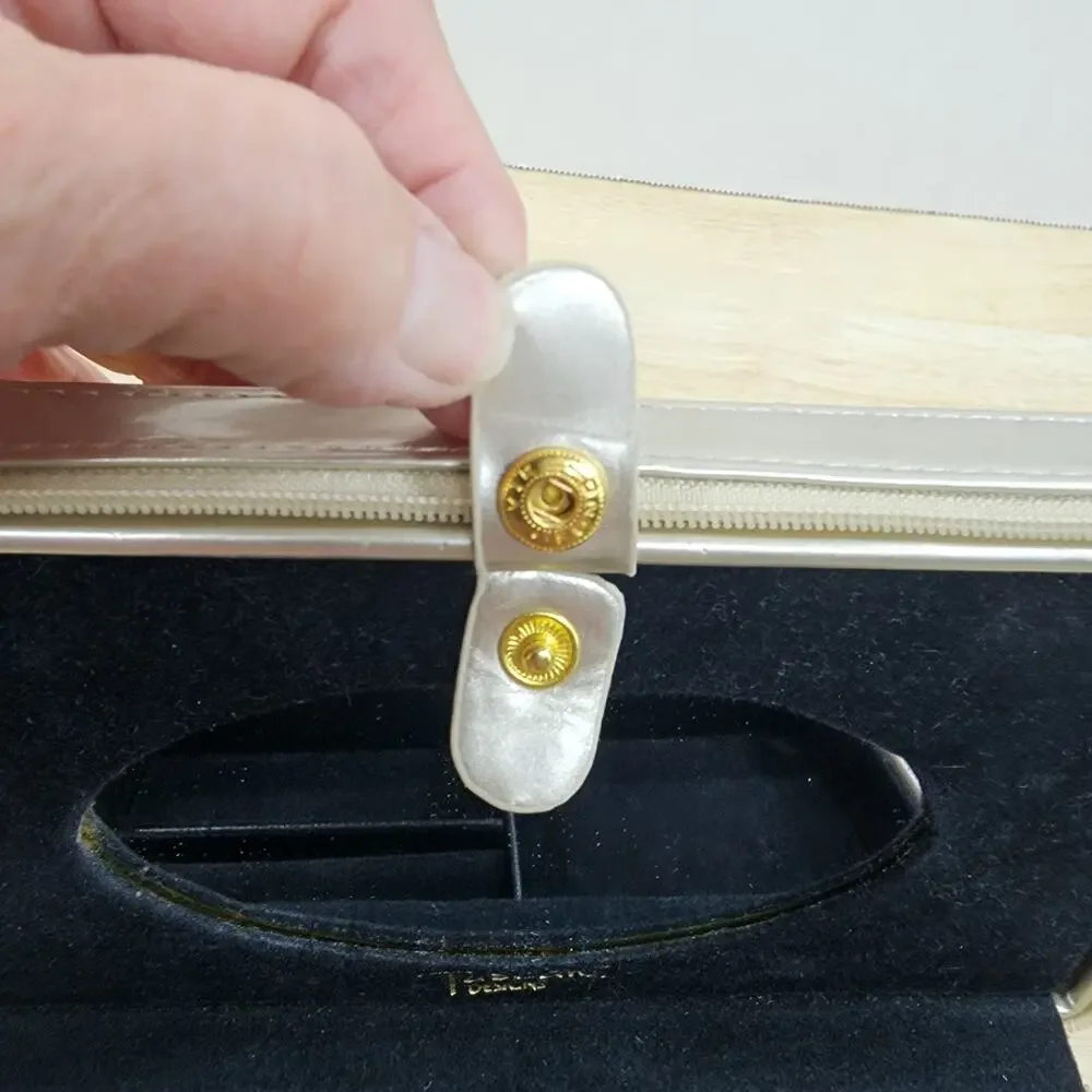 Tuscan Designs Travel Jewelry Case Box Gold Silver Quilted Faux Leather Vanity